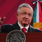 Se impulsará la producción de mezcal en Oaxaca: AMLO