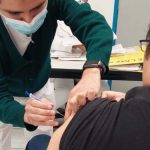 Mariana Seoane disfruta del vino