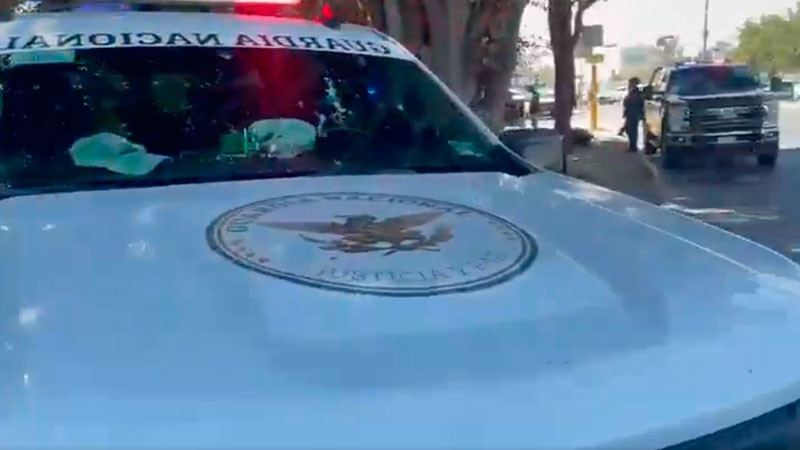 Los restos de un poderoso narcotraficante son trasladados bajo fuerte custodia federal a un panteón exclusivo