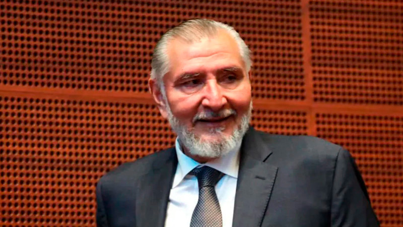 Senador sorprende en lujoso resort de Cancún: ¿vacaciones o agenda oculta?